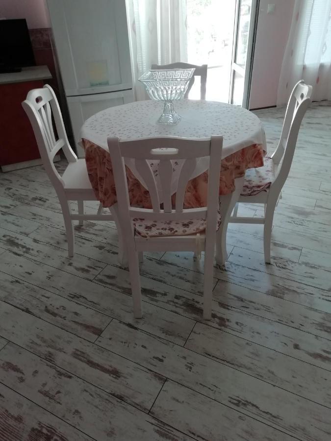 Art Guest House Orchidea 포마리 외부 사진